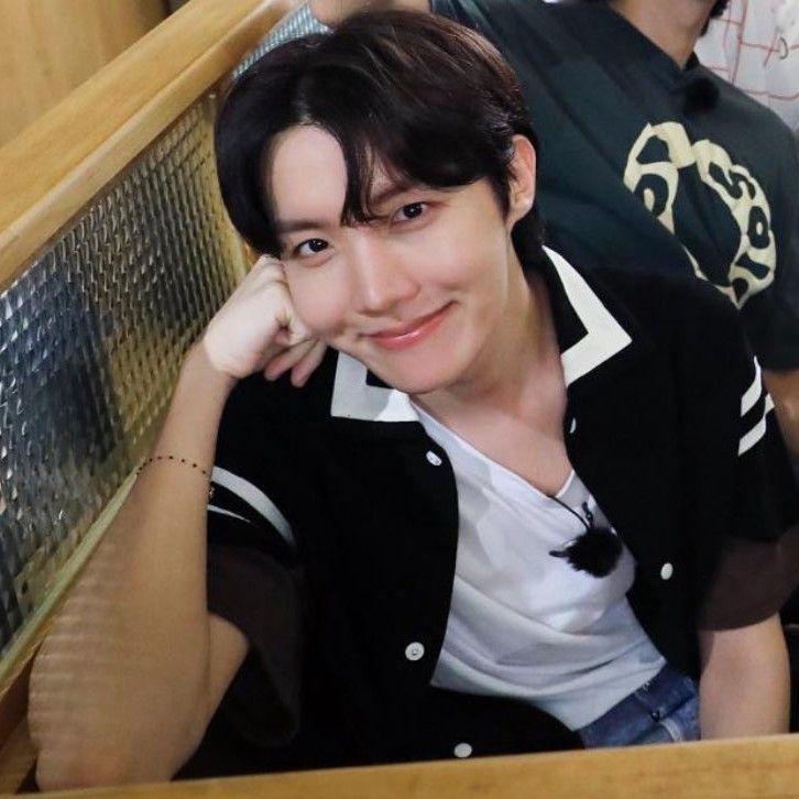 j-hope (BTS)の最近の活動写真