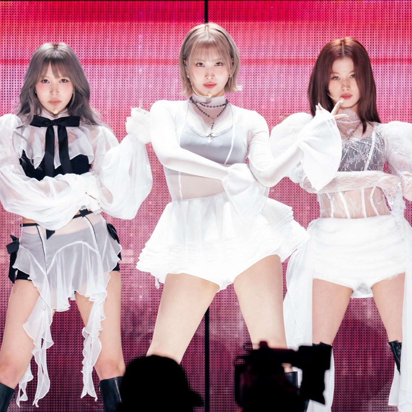 モモ (TWICE)の最新写真