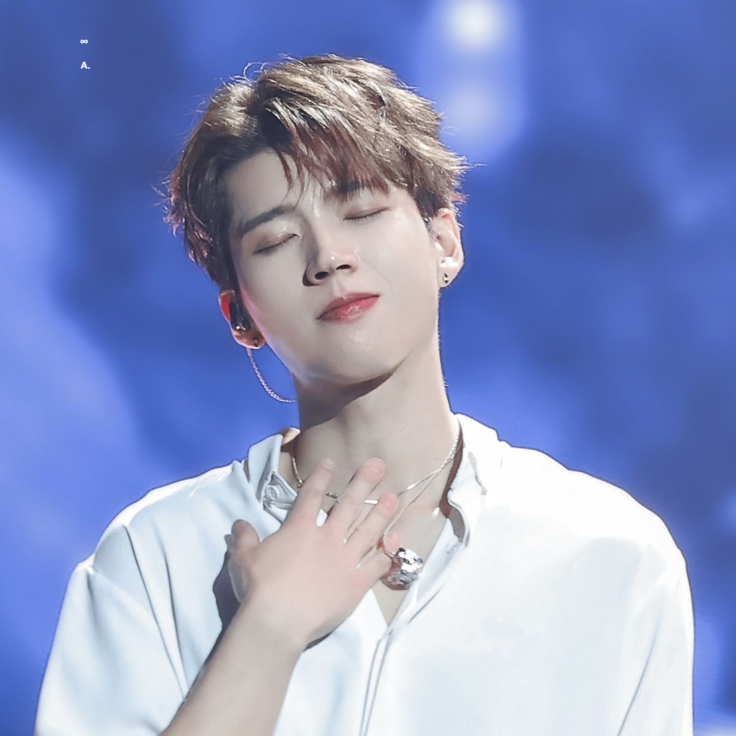 A moment captured by Woohyun (INFINITE)'s fan