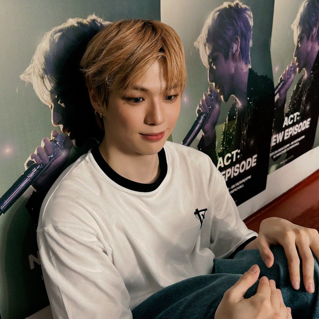 강다니엘의 비하인드 컷