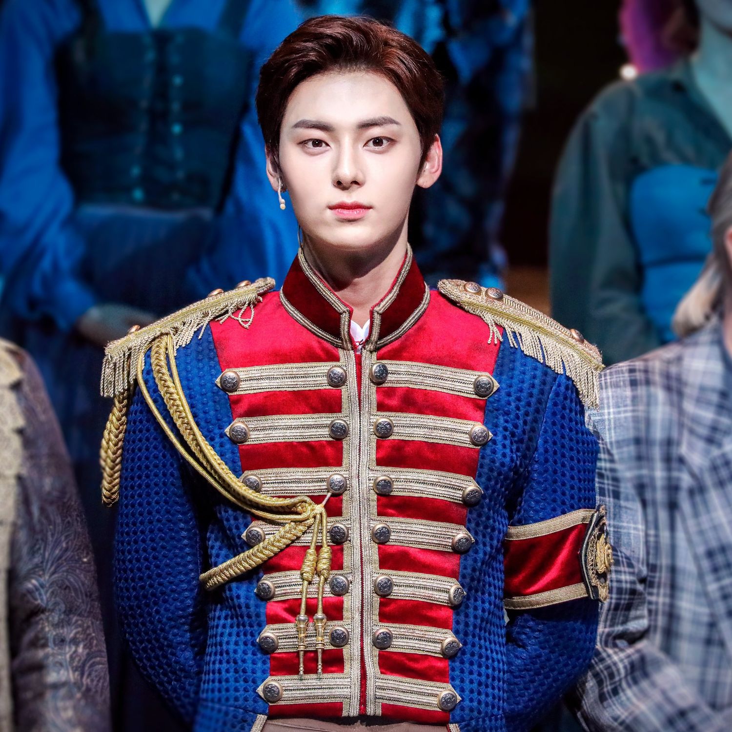 Behind-the-scenes cut of Hwang Minhyun