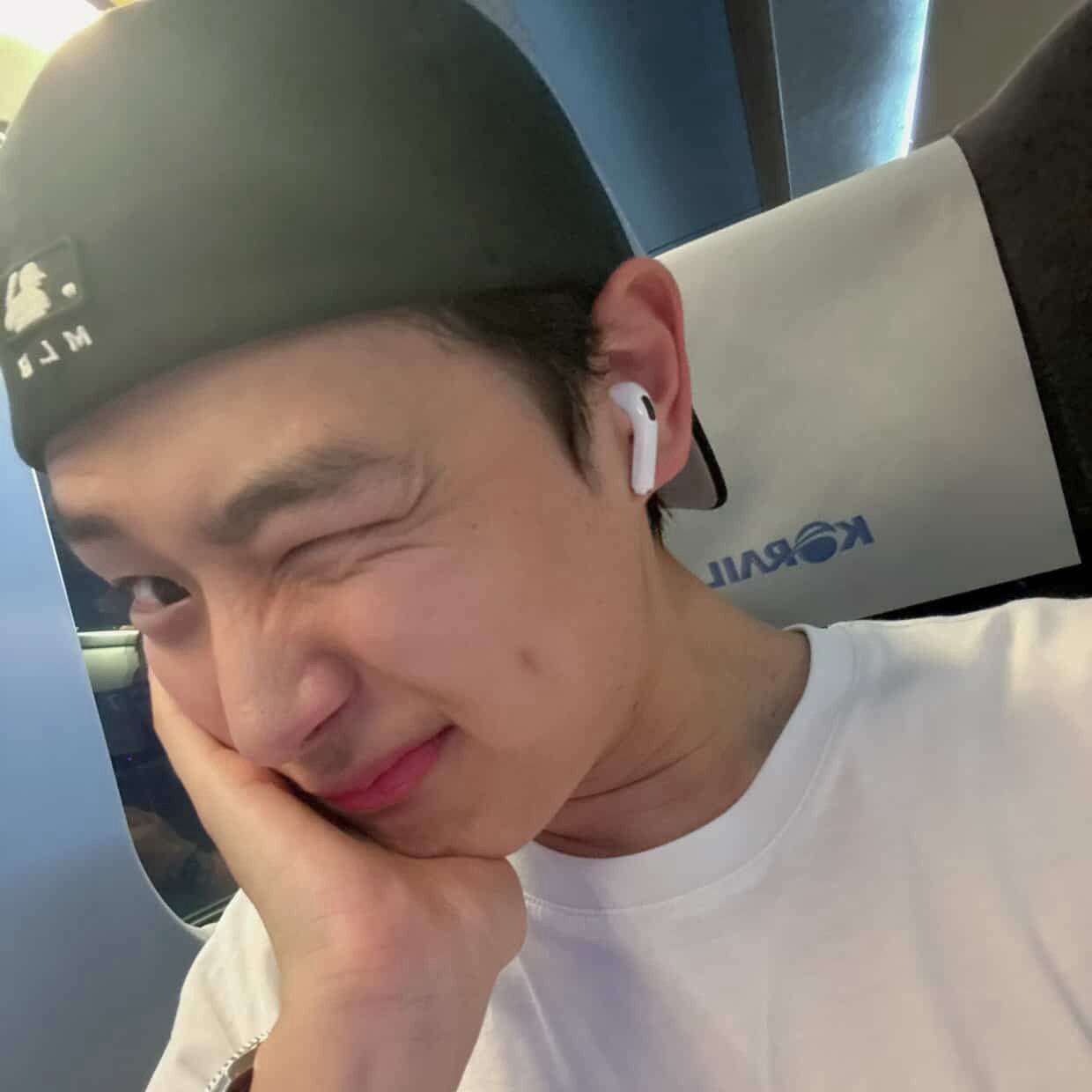 A moment captured by Choi Byungchan's fan