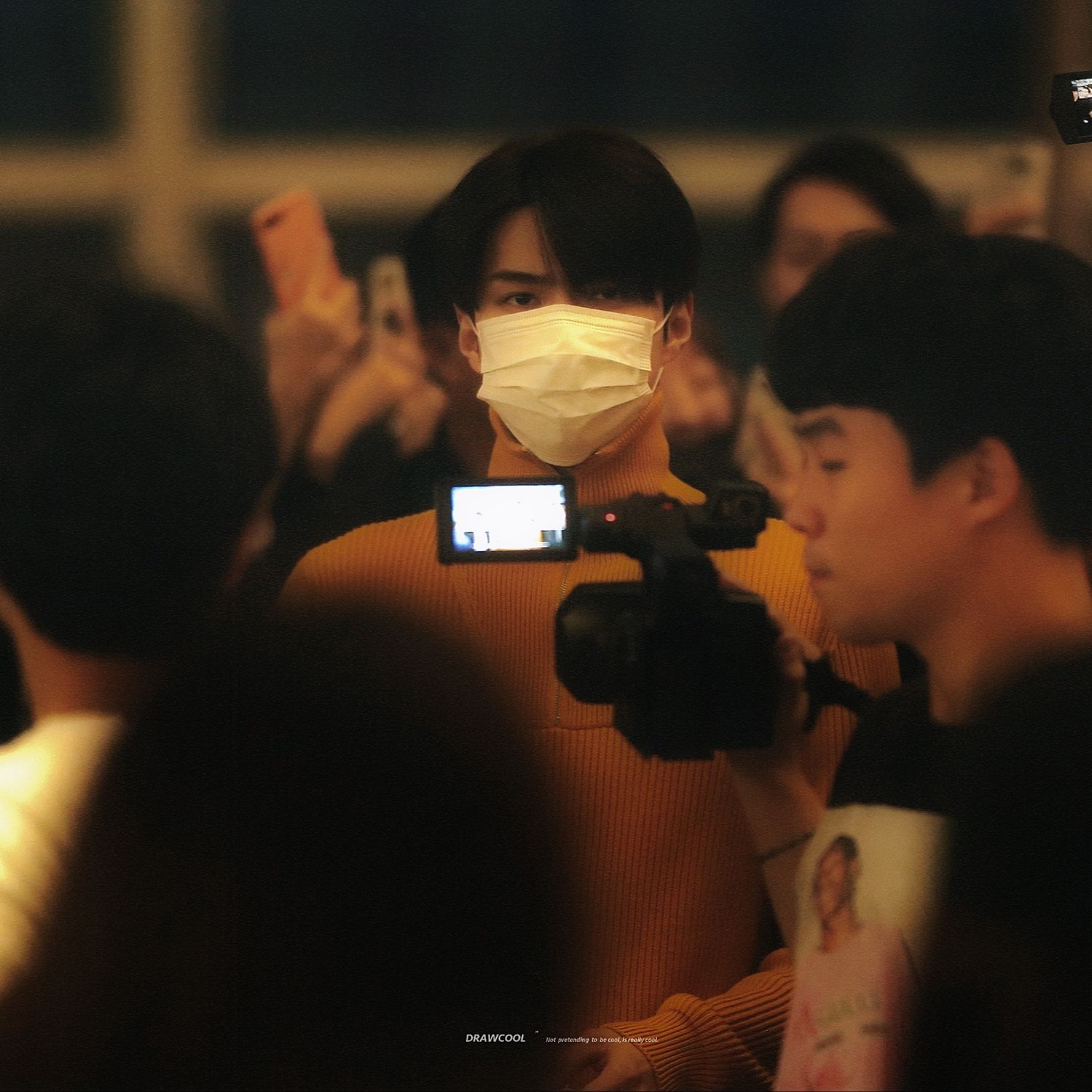 A moment captured by Sehun (EXO)'s fan