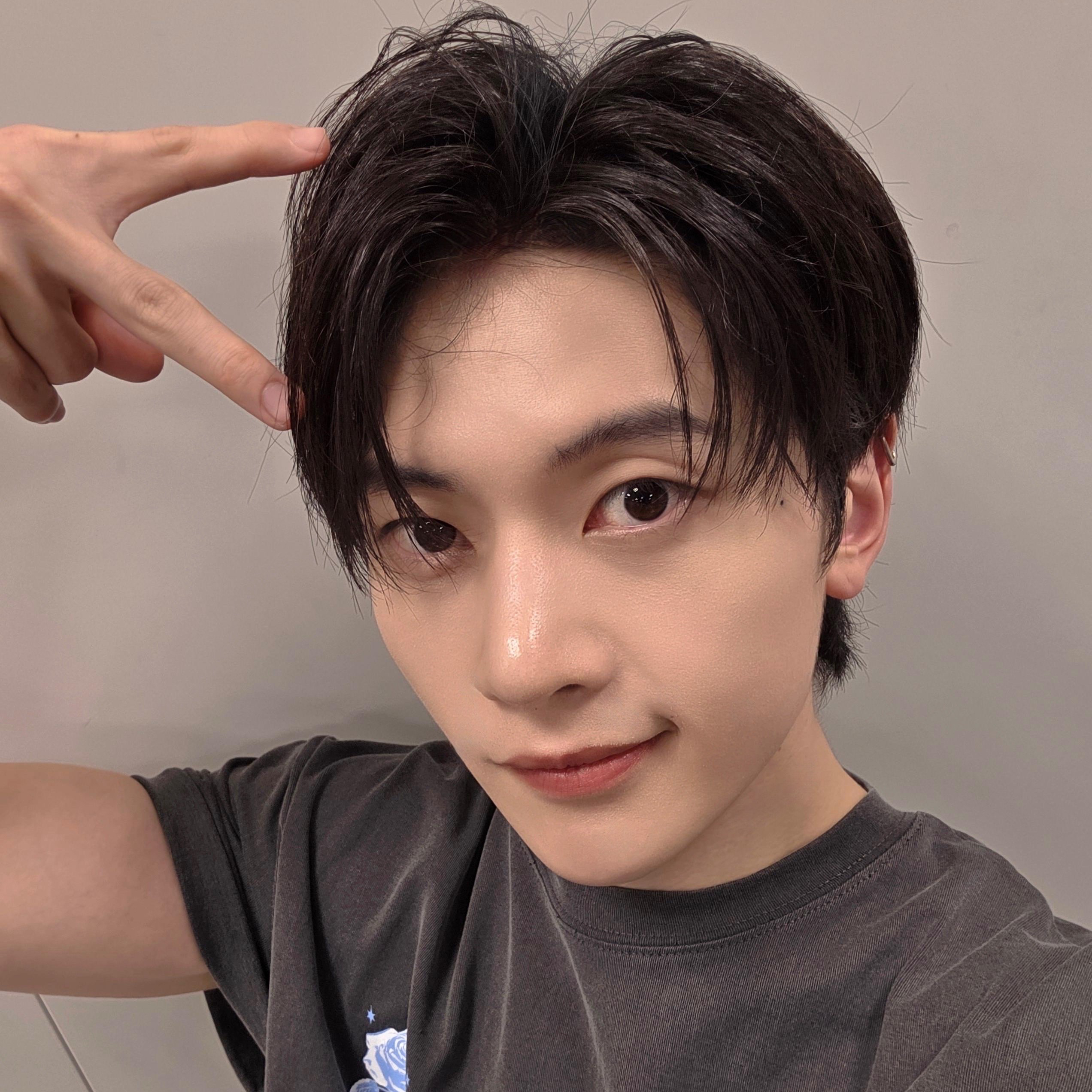 Momen yang diabadikan oleh penggemar Seok Matthew (ZEROBASEONE)