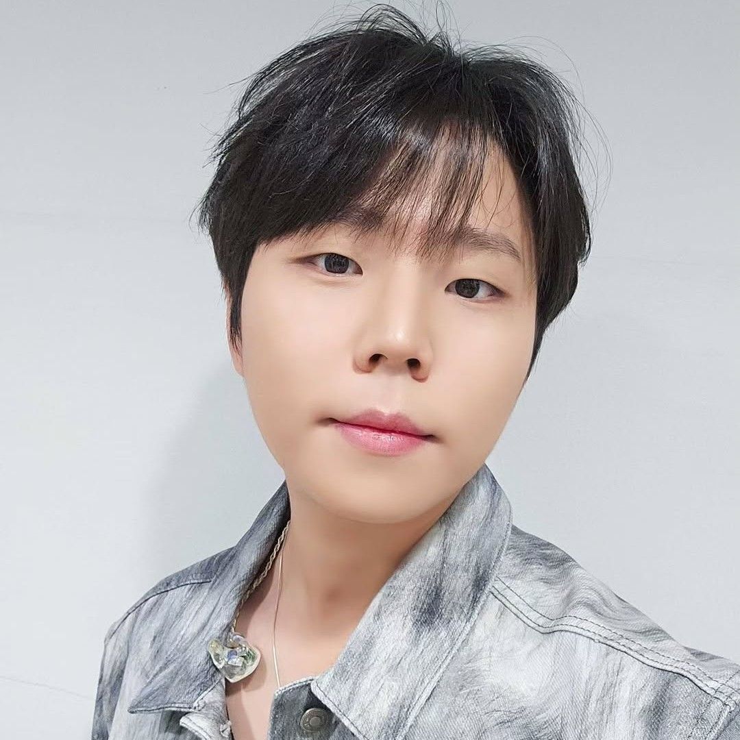 A moment captured by Jung Seunghwan's fan