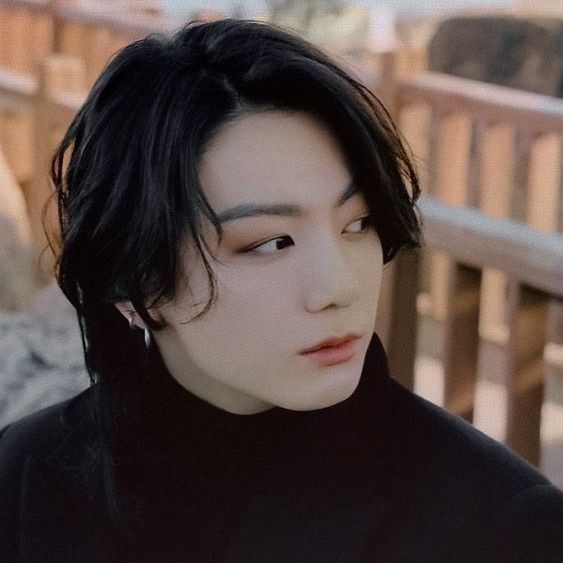 Latest photo of Jungkook (BTS)