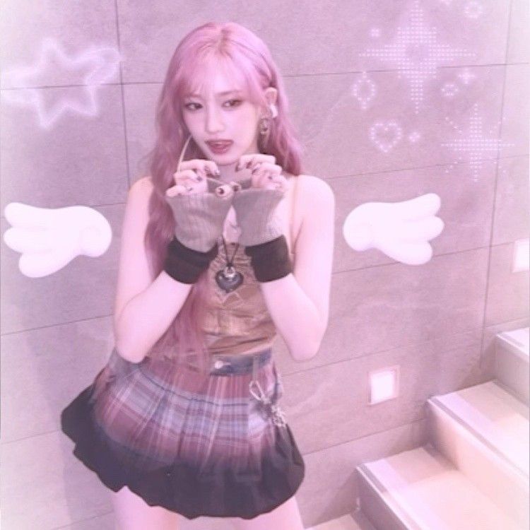 Behind-the-scenes cut of Leeseo (IVE)