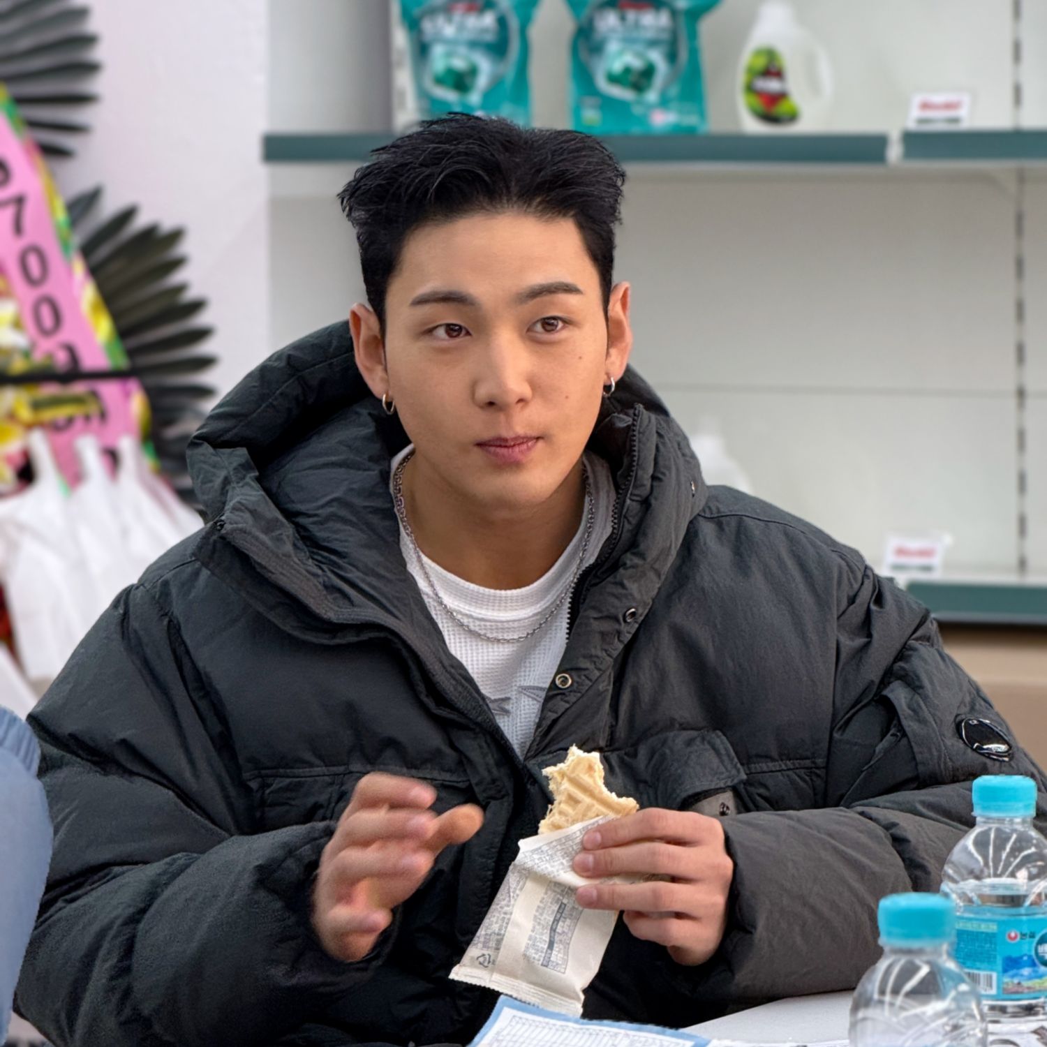 A moment captured by Baekho's fan