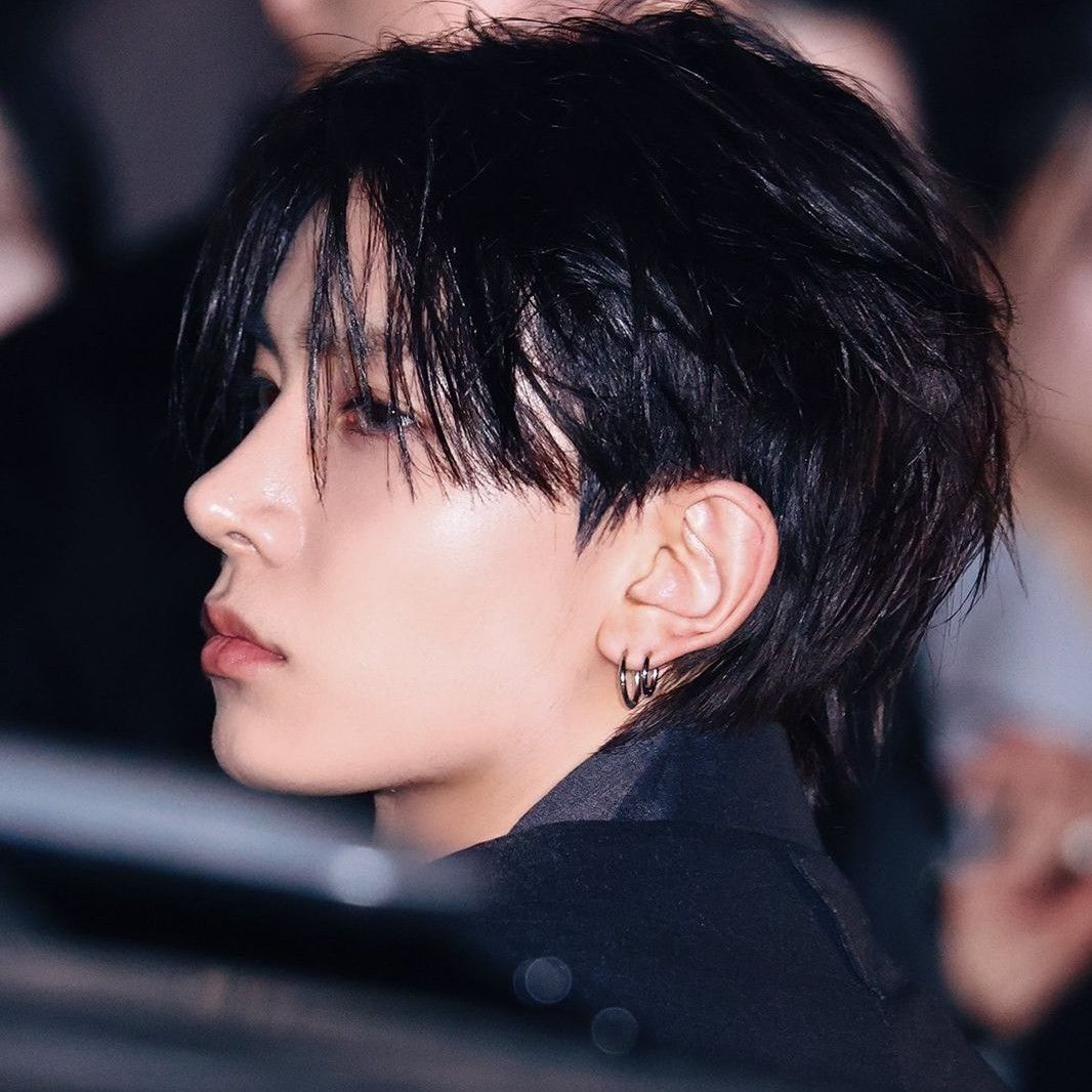 羲承 (ENHYPEN)的最新照片