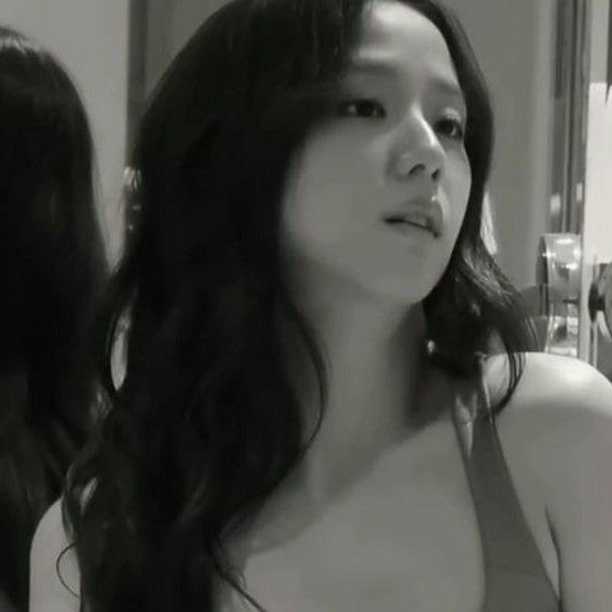 Latest photo of Jisoo (BLACKPINK)