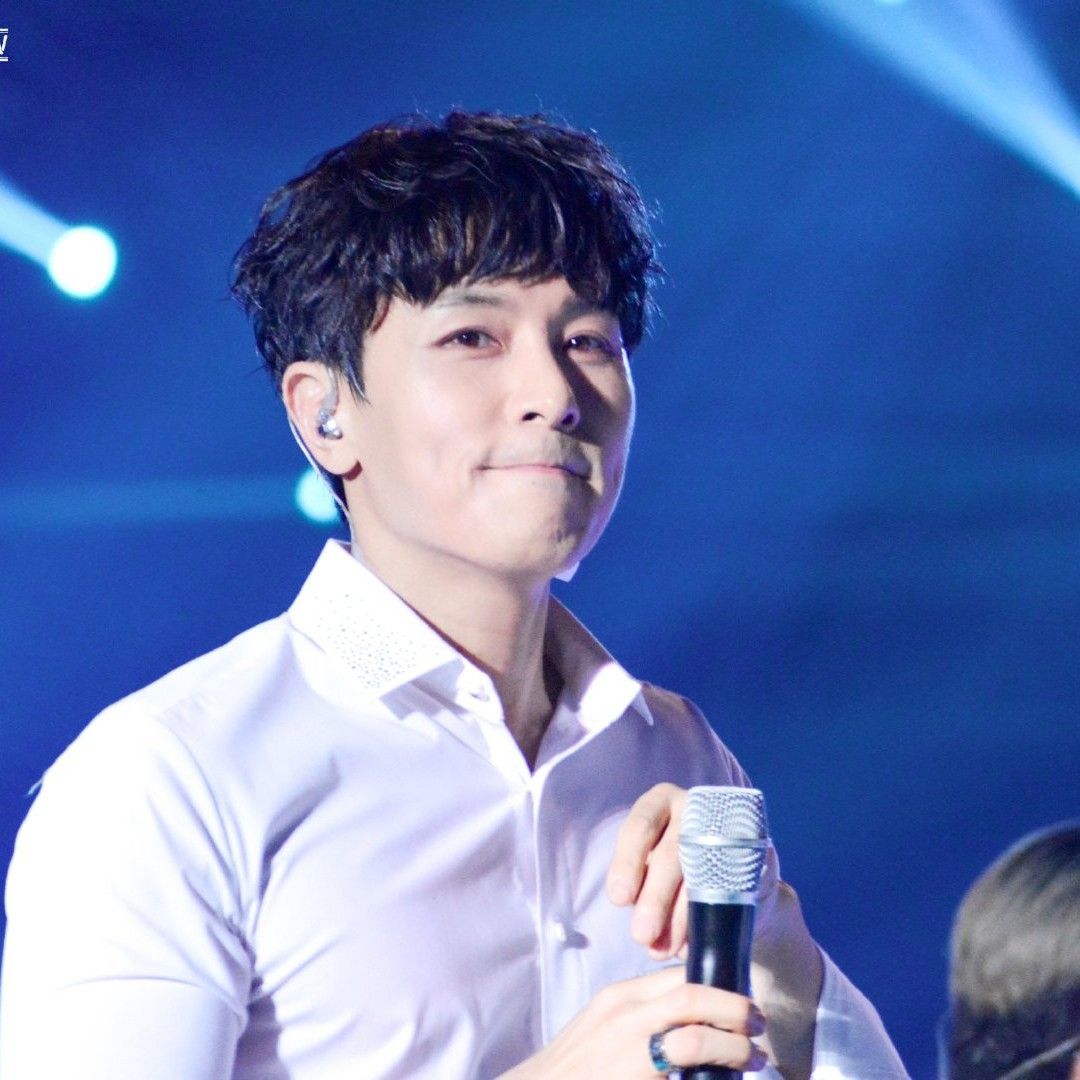 Recent activity shot of Kim Dongwan (SHINHWA)