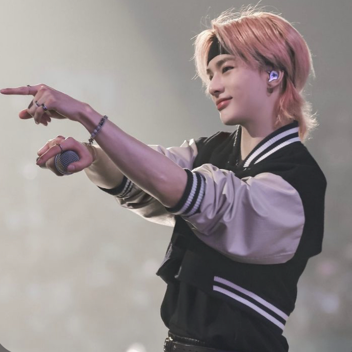 A moment captured by Hyunjin (Stray Kids)'s fan