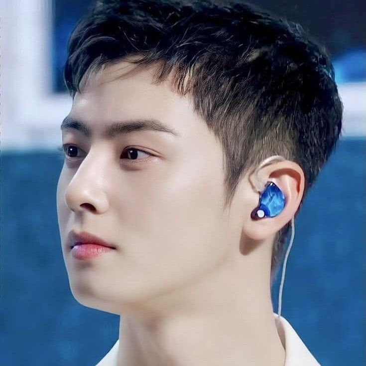 Potret di balik layar Eunwoo (ASTRO)