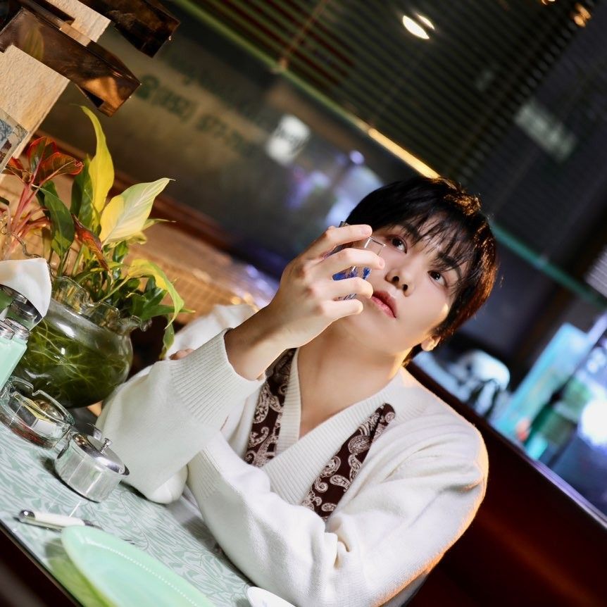 Foto aktivitas terbaru ASTRO