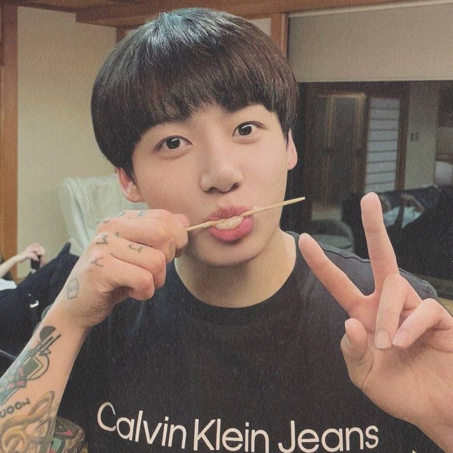 A moment captured by Jungkook (BTS)'s fan