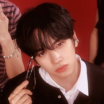 A moment captured by Hanjun (n.SSign)'s fan