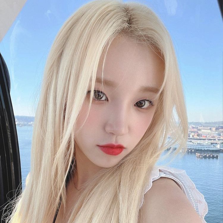 Latest photo of Yuqi (i-dle)