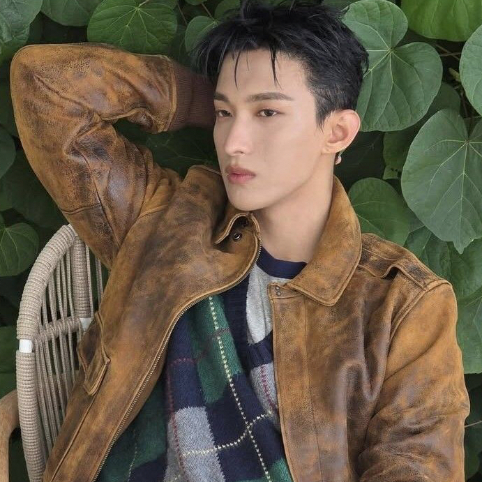 ドギョム (SEVENTEEN)の最新写真