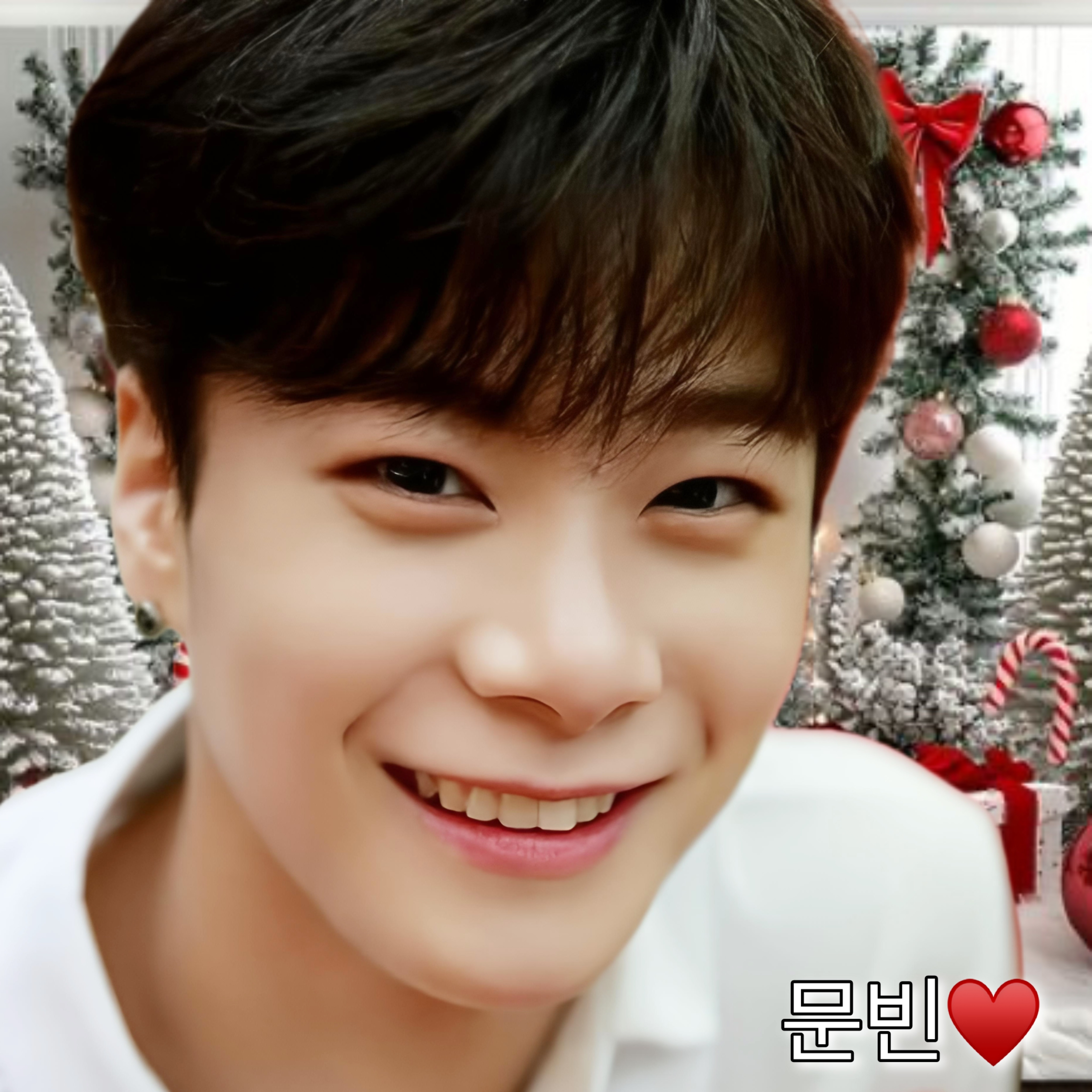 Momen yang diabadikan oleh penggemar Moonbin (ASTRO)