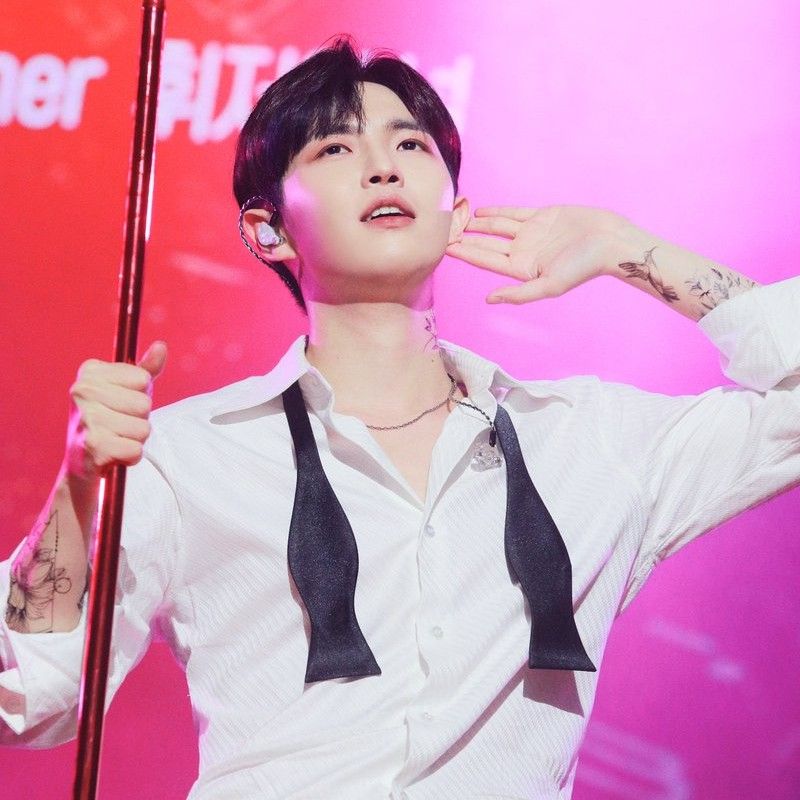 Foto terbaru Kim Jaehwan