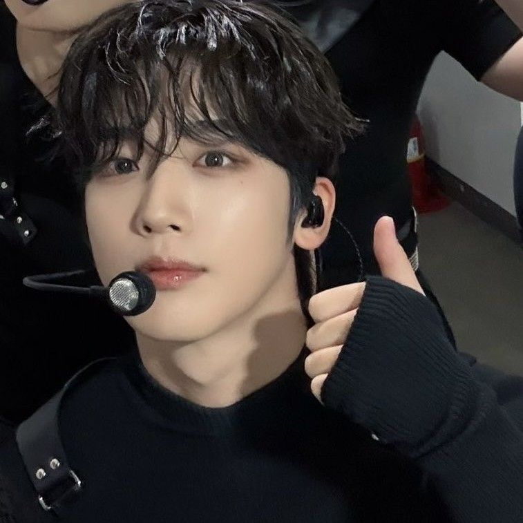 キム・ヨハン (WEi)の最新写真