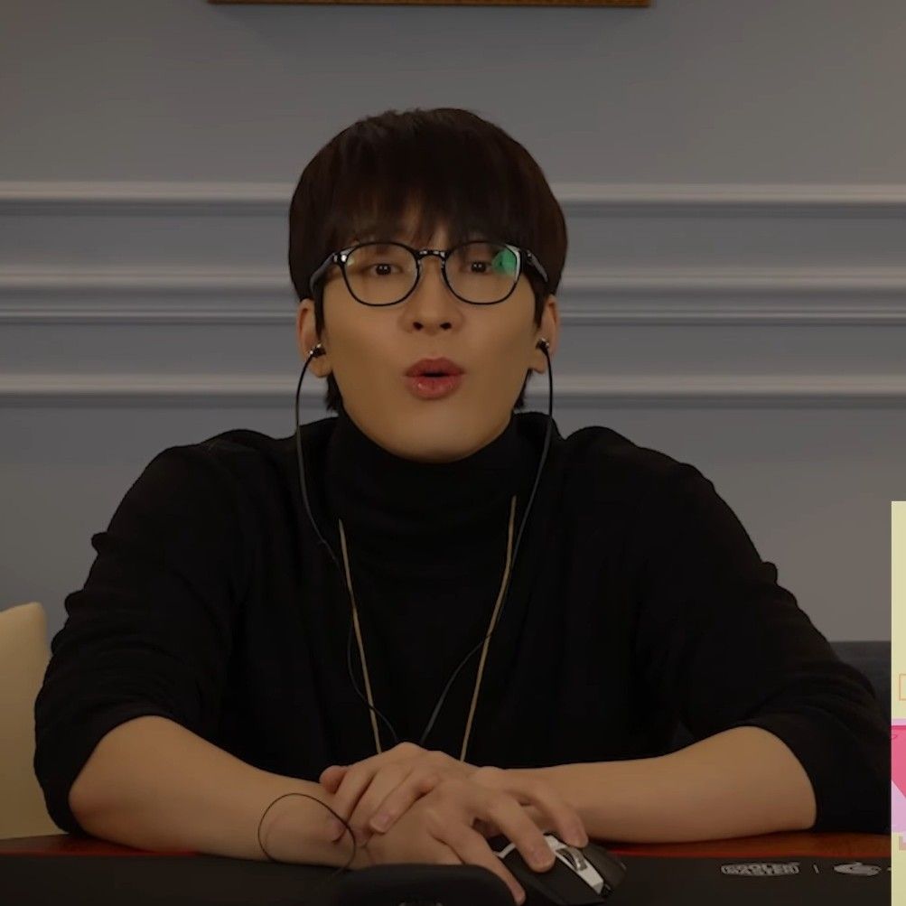 圆佑 (SEVENTEEN)粉丝拍下的瞬间