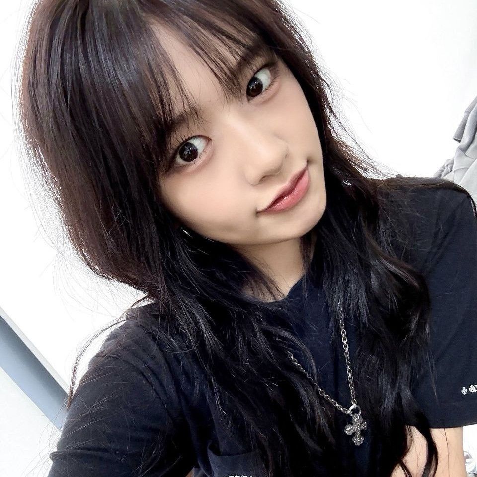 Recent activity shot of IZ*ONE