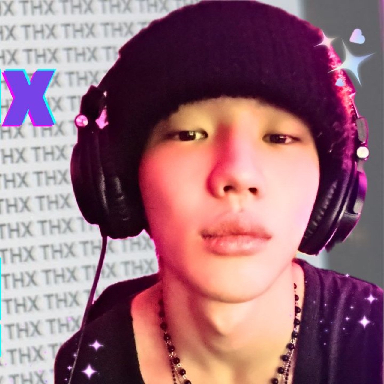 Behind-the-scenes cut of Junhyeok (TNX)