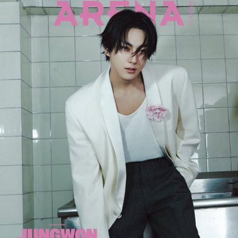 Recent activity shot of Jungwon (ENHYPEN)