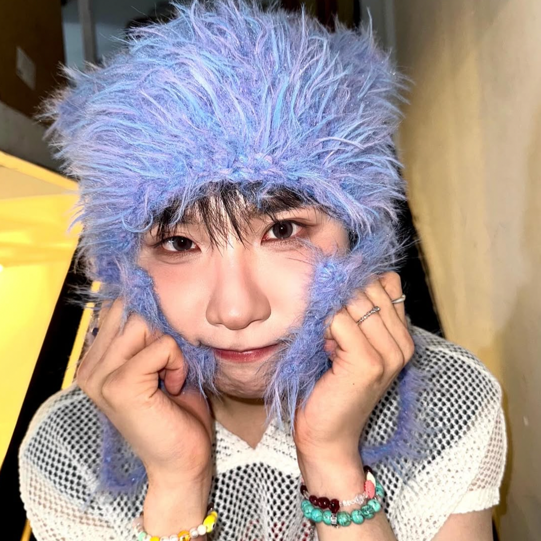 Latest photo of Jeon Woong (AB6IX)