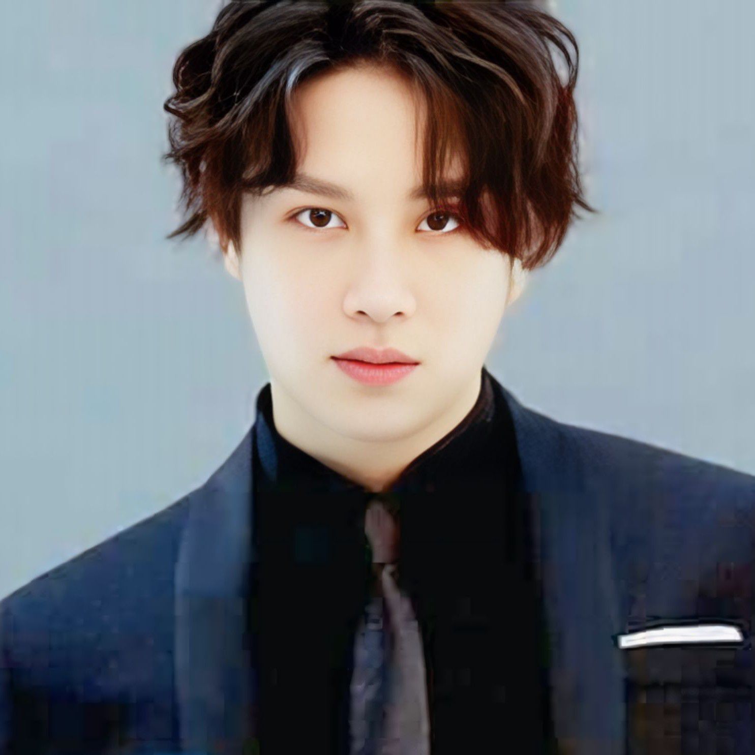 Behind-the-scenes cut of Heechul (Super Junior)