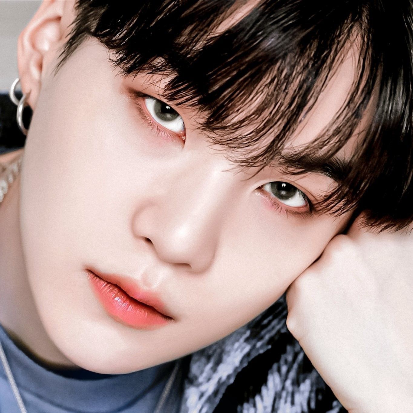 SUGA (防彈少年團)的最新活動照片