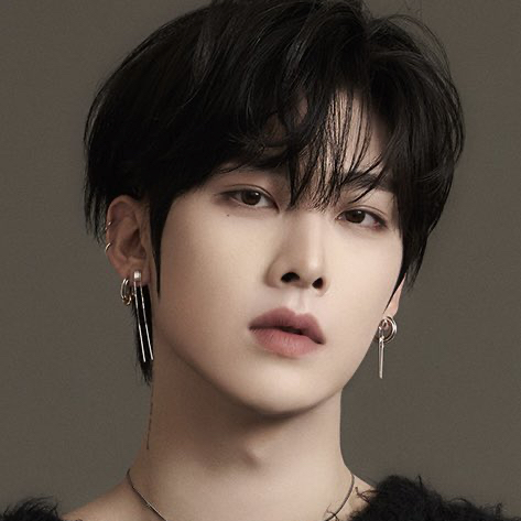 Recent activity shot of Ricky (ZEROBASEONE)