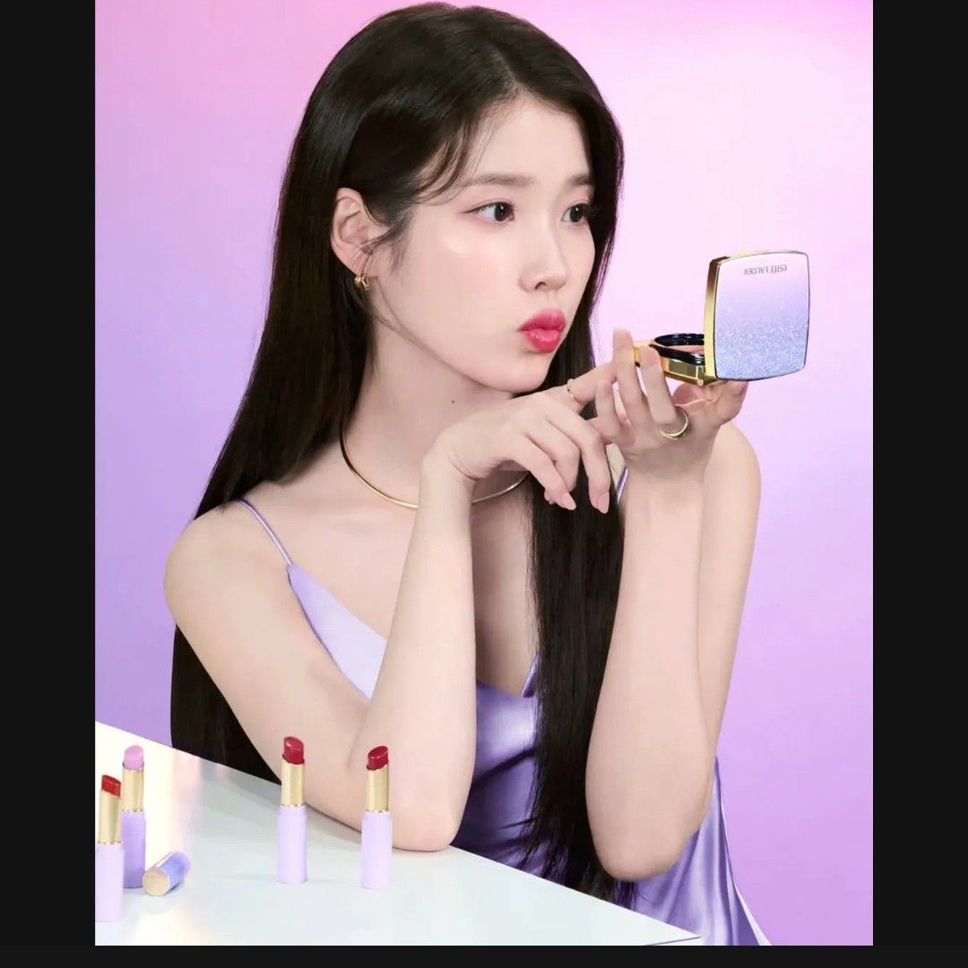 Latest photo of IU