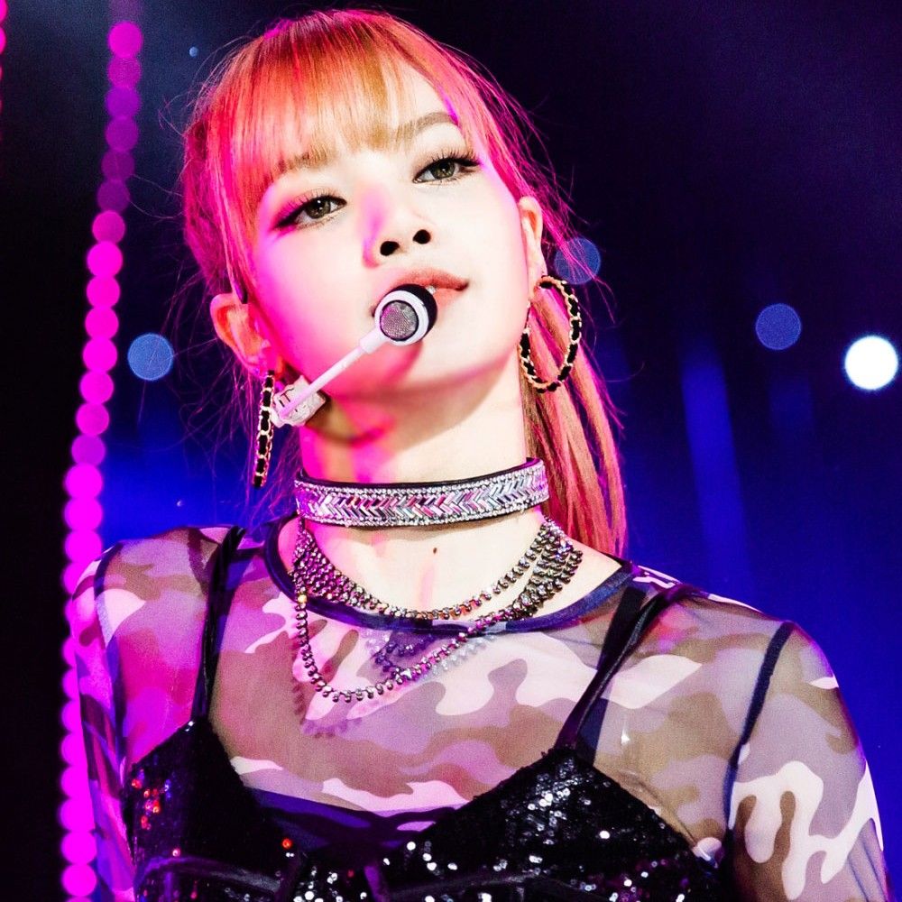 Latest photo of Lisa (BLACKPINK)