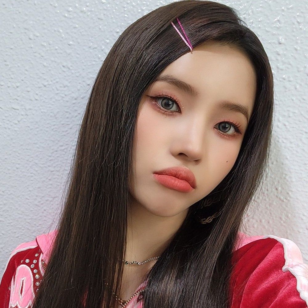 Recent activity shot of Soyeon (i-dle)