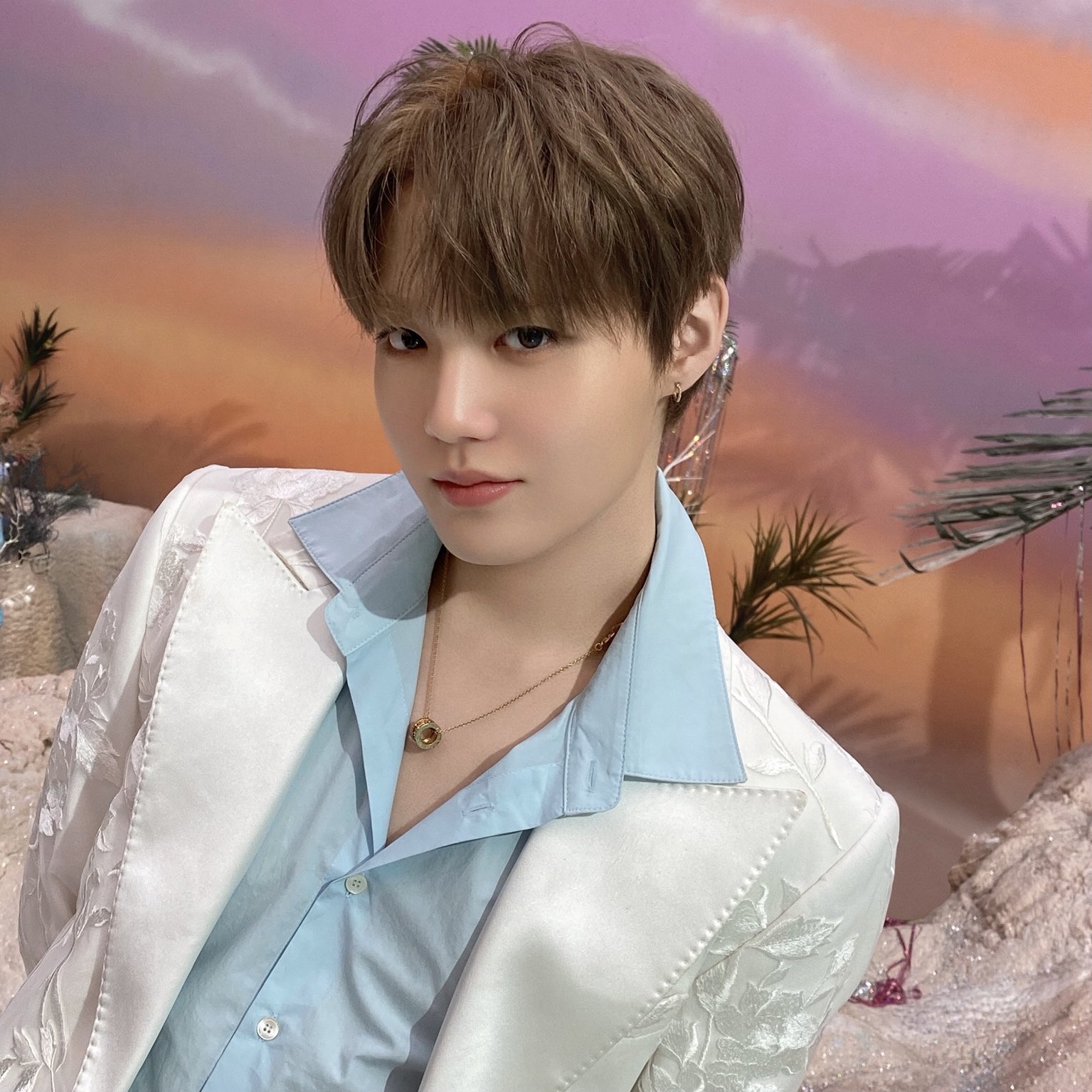 A moment captured by Doyoung (TREASURE)'s fan