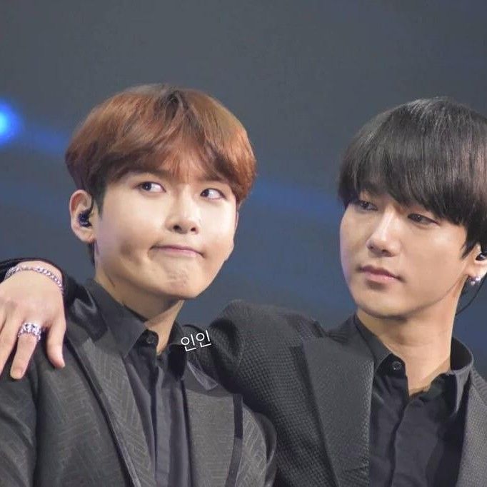 Behind-the-scenes cut of Super Junior