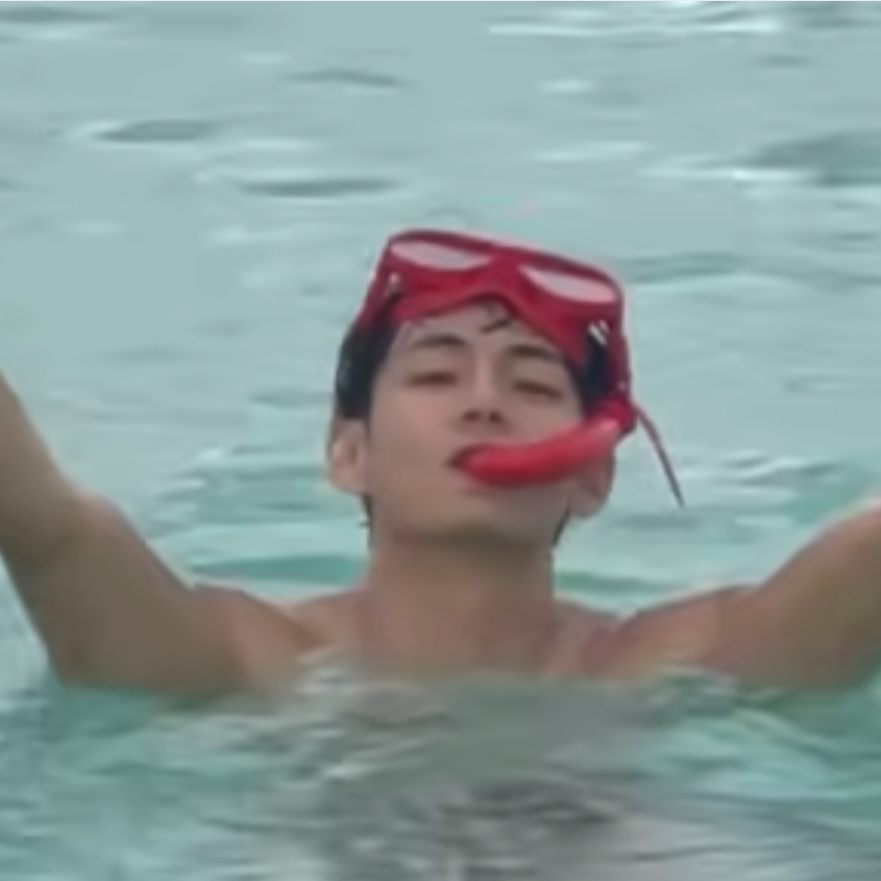 뷔 (방탄소년단) 최근 활동샷