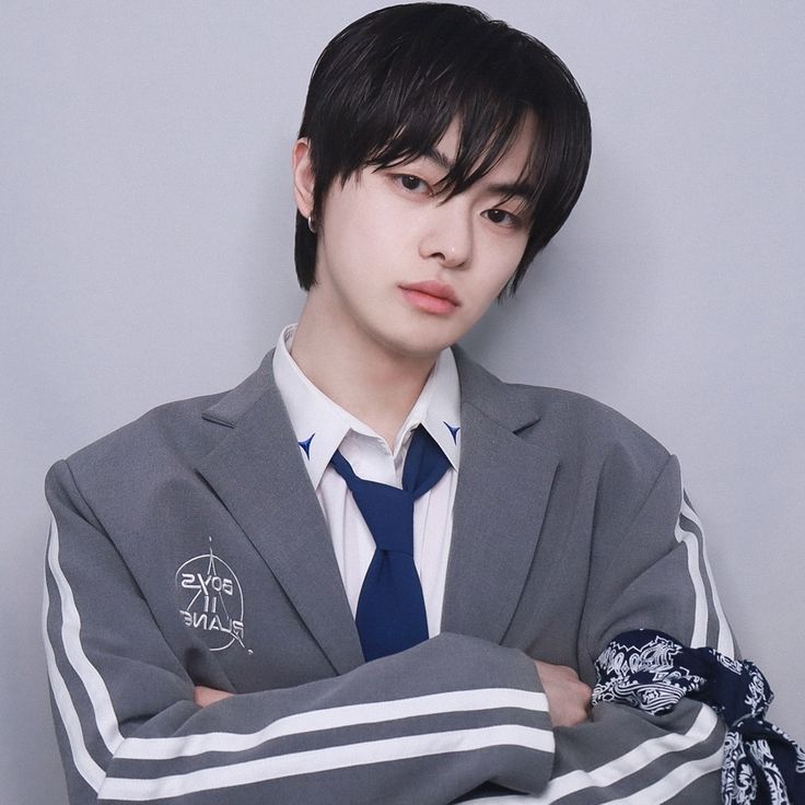 Latest photo of Lee Leo