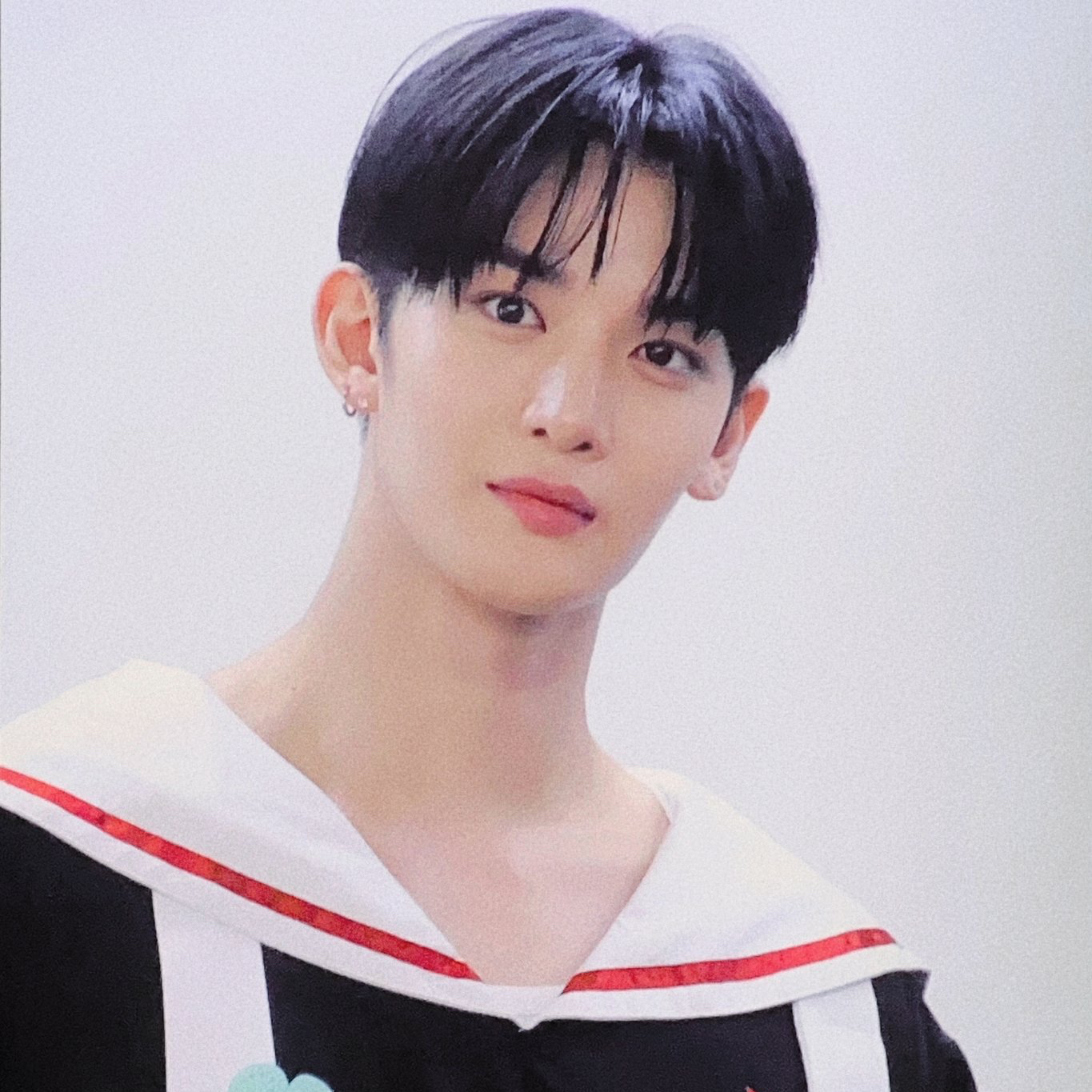 Recent activity shot of Bae Jinyoung
