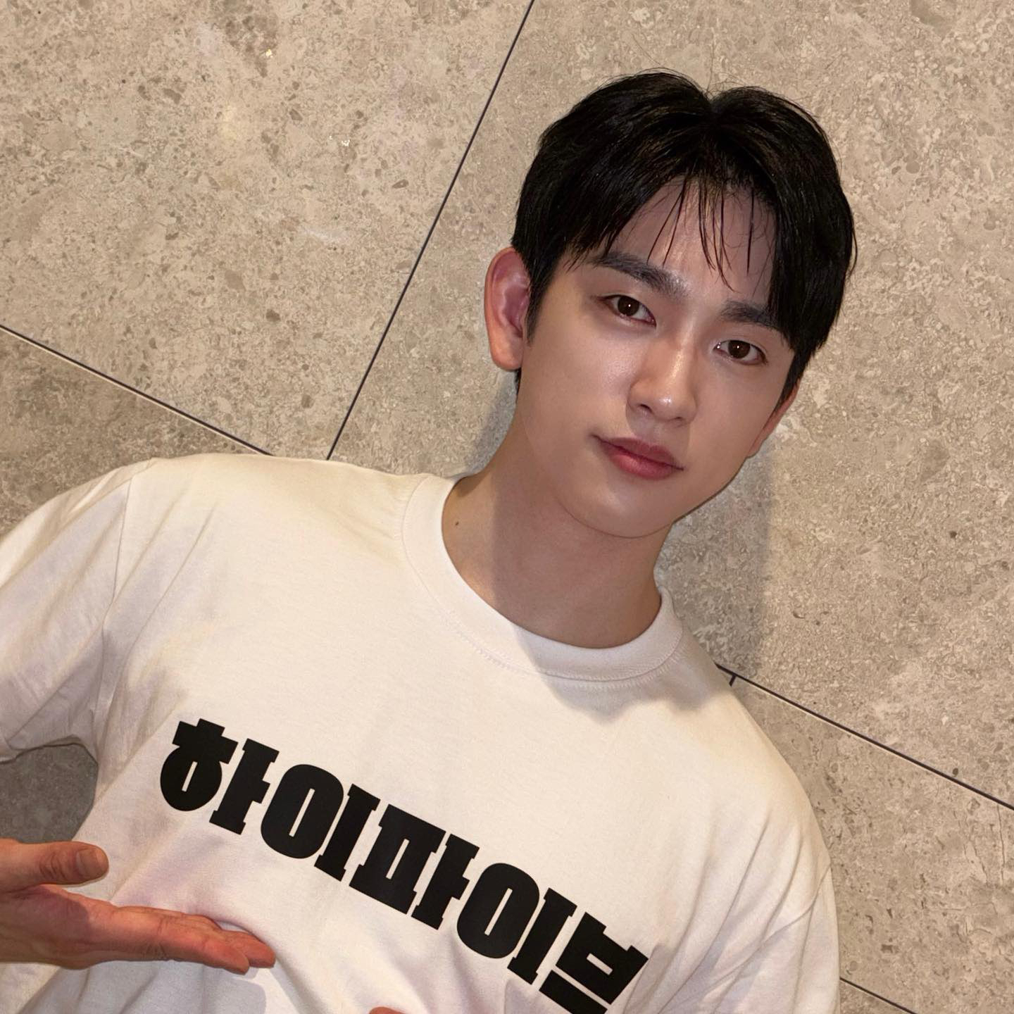 Recent activity shot of Jinyoung (GOT7)