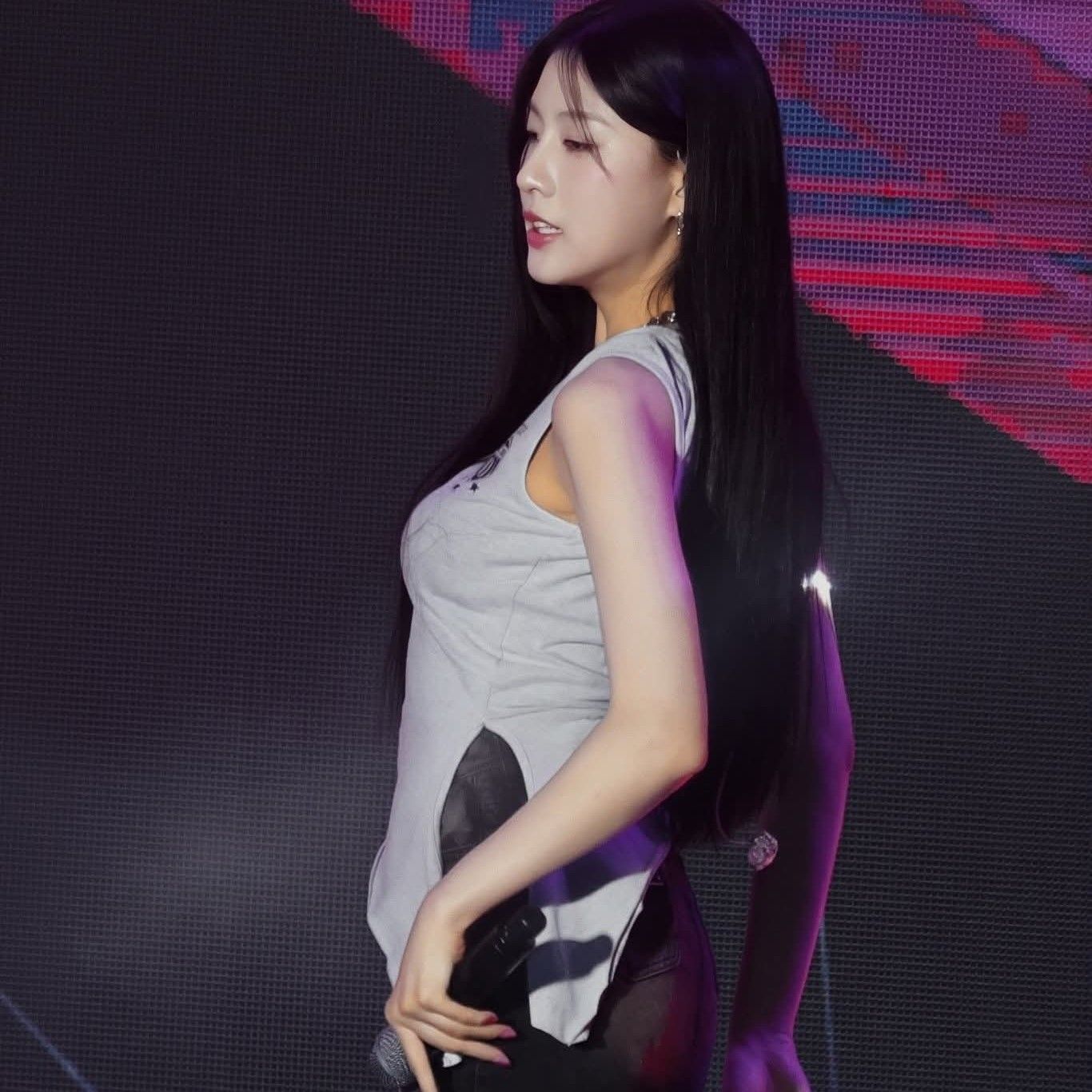 Behind-the-scenes cut of Oh Hayoung (Apink)