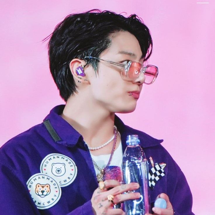 Foto terbaru Jungkook (BTS)