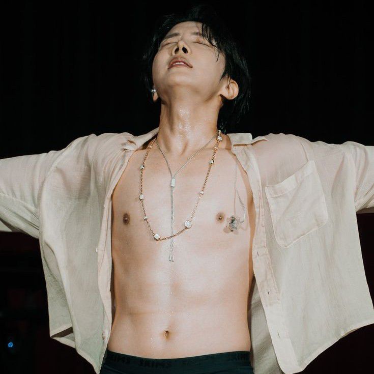 제이홉 (방탄소년단)의 비하인드 컷