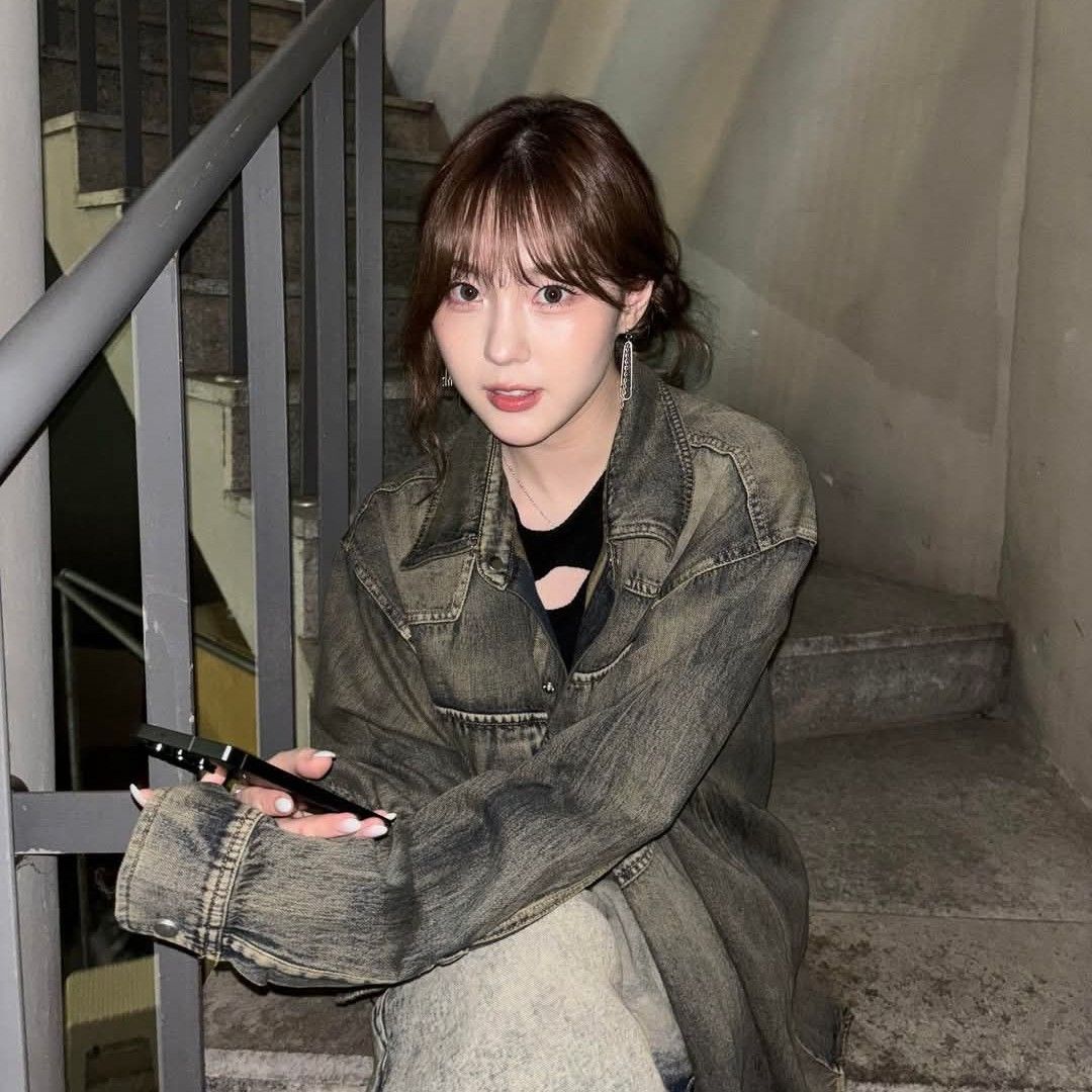 A moment captured by Kim Chaehyun (Kep1er)'s fan