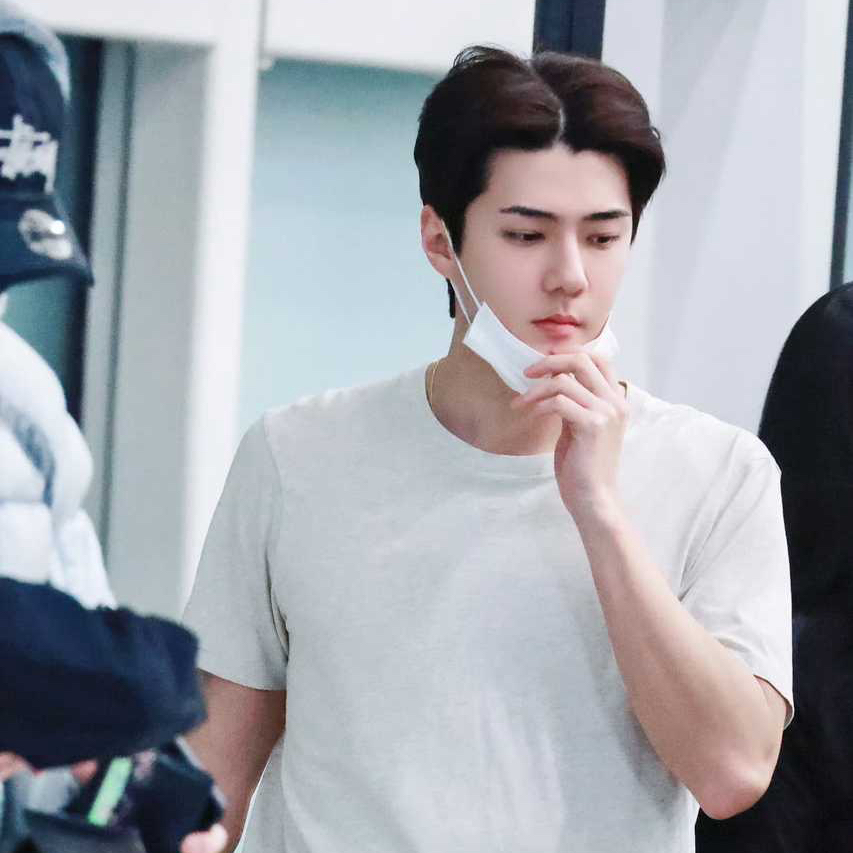 세훈 (EXO)의 최신 사진