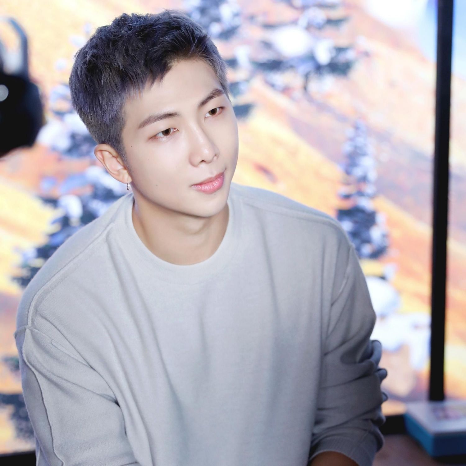 RM (防弹少年团)的幕后花絮