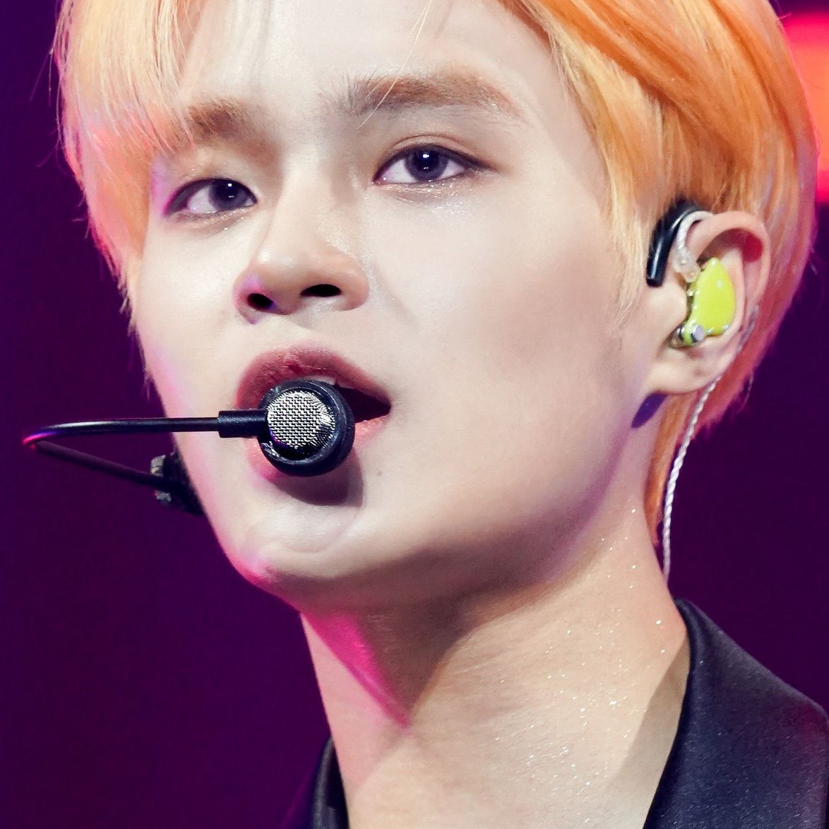 Latest photo of Lee Daehwi (AB6IX)