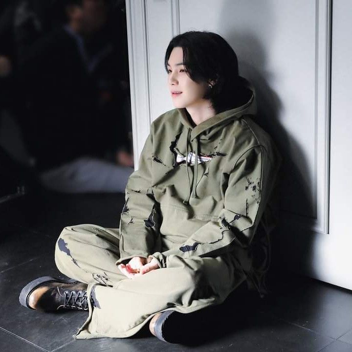 A moment captured by SUGA (BTS)'s fan